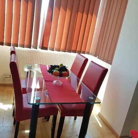 Studio Monza-gomoiu * Bukareszt
